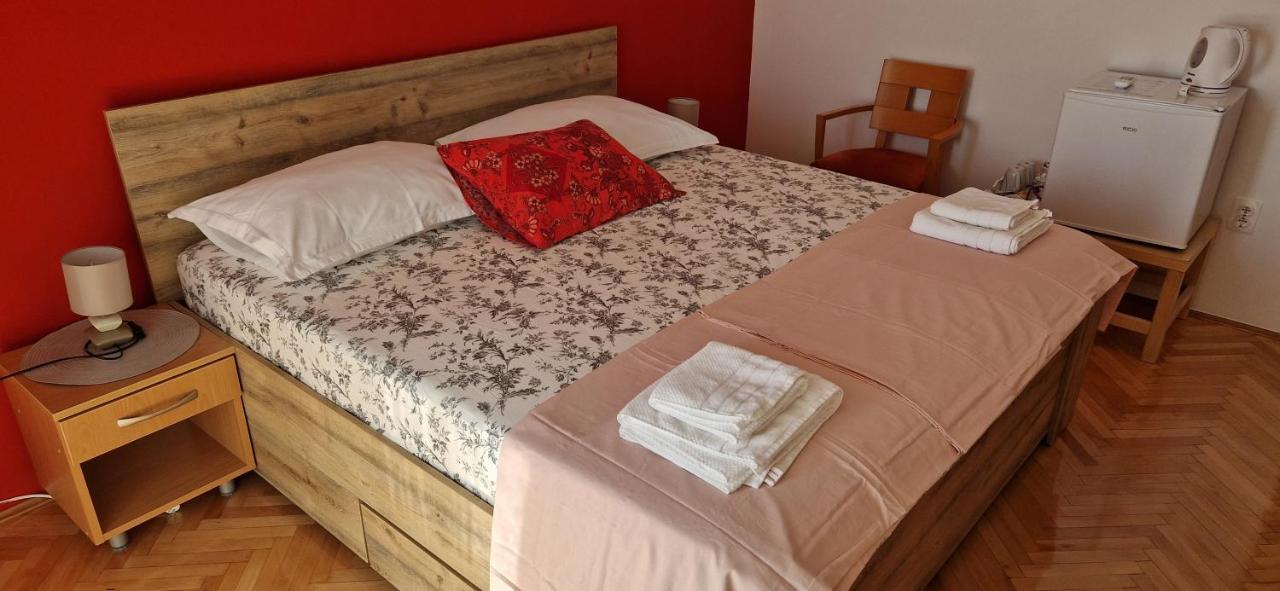 Rooms Bambina Lun  Buitenkant foto